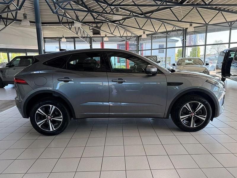 Używany Jaguar E-Pace R-Dynamic 163 KM (119 kW) 2022 Szary SUV