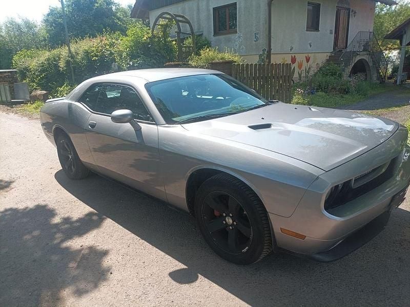 Silber Gebraucht 2014 Dodge Challenger Coupé | 16.500 € (Fairer Preis) - Bild 1/4