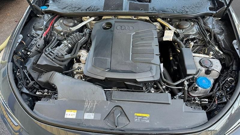 Gebraucht Audi A5 Edition .1 204 PS (150 kW) 2024 Grau Limousine