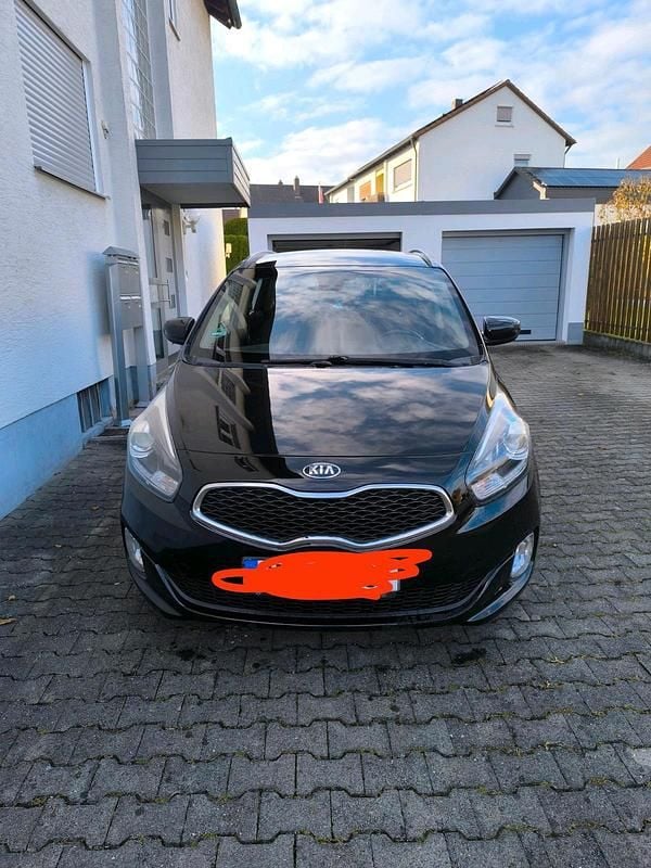 Schwarz Gebraucht 2013 Kia Carens Van / Kleinbus | 2.999 € (Guter Preis) - Bild 1/4