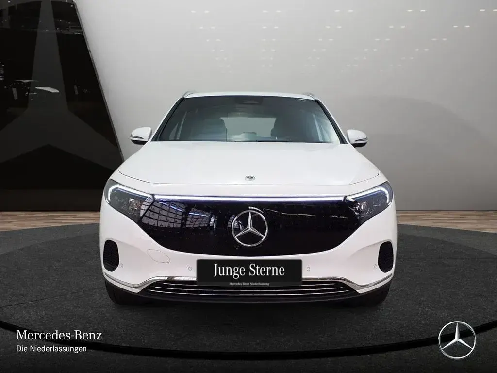 Gebraucht Mercedes EQA250+ Progressive 139 kW (190 PS) 2025 Weiß SUV