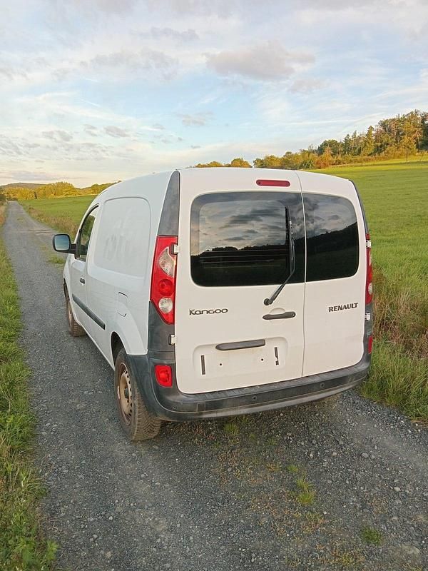 Gebraucht Renault Kangoo 90 PS (66 kW) 2011 Weiß Van / Kleinbus