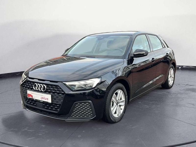 Gebraucht Audi A1 95 PS (69 kW) 2022 Mythosschwarz metallic SUV