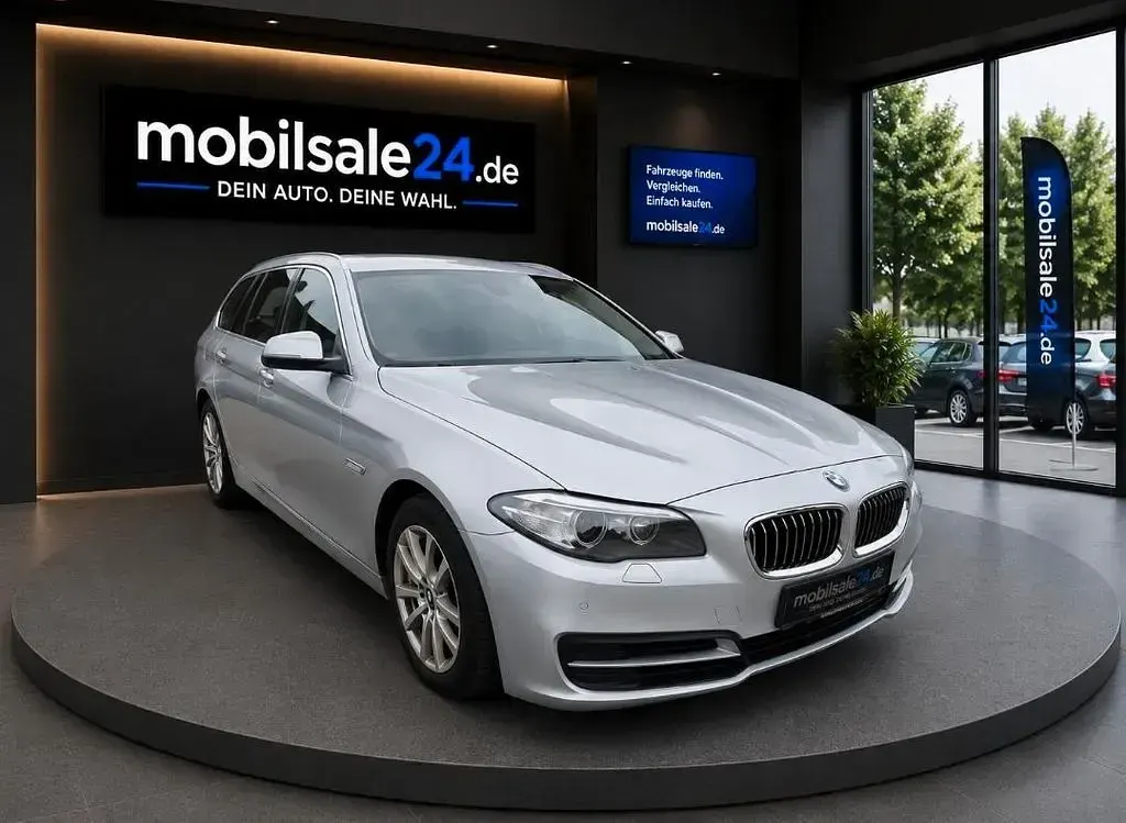 Gebraucht BMW 528 245 PS (180 kW) 2016 Silber Kombi