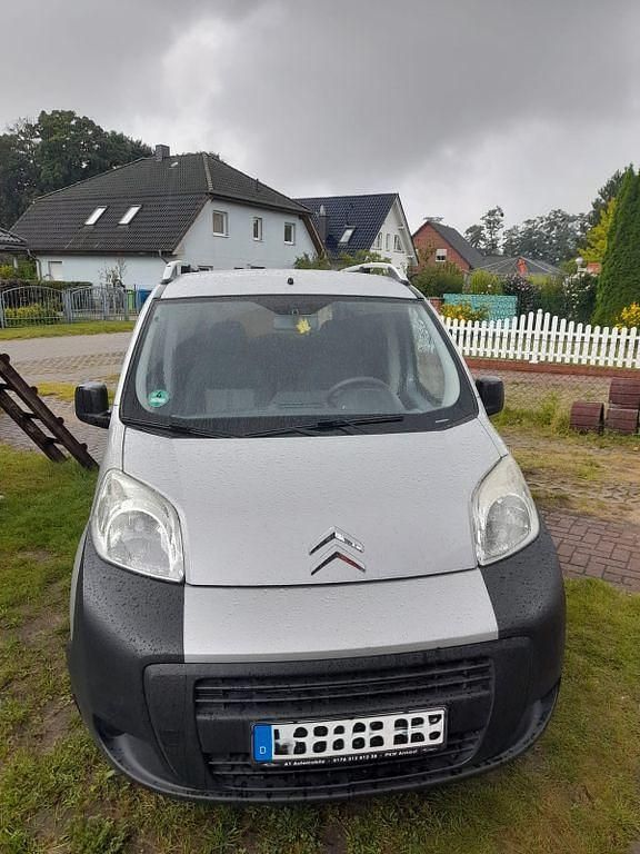 Silber Gebraucht 2009 Citroën Nemo Van / Kleinbus | 6.000 € - Bild 1/4