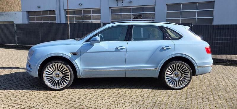 Gebraucht Bentley Bentayga 435 PS (319 kW) 2017 Blau SUV