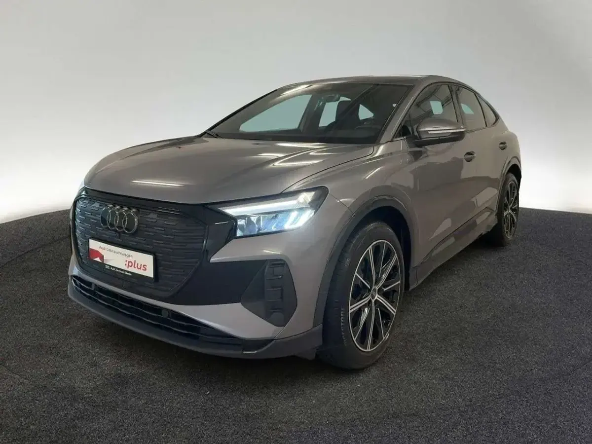 Gebraucht Audi Q4 e-tron 150 kW (204 PS) 2023 Taifungrau metallic SUV