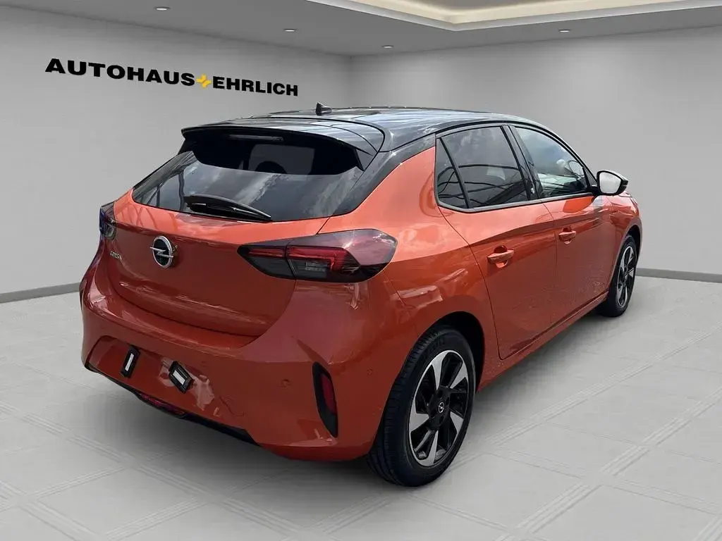 Gebraucht Opel Corsa-e GS Line 100 kW (136 PS) 2022 Power orange/dynamik orange Kleinwagen