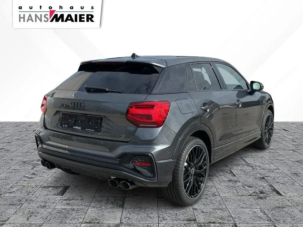 Gebraucht Audi SQ2 Ambiente 300 PS (220 kW) 2025 Grau SUV