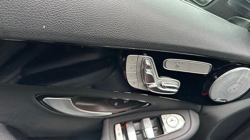 Grau Gebraucht 2019 Mercedes C220 Limousine | 20.990 € (Superpreis) - Bild 1/4