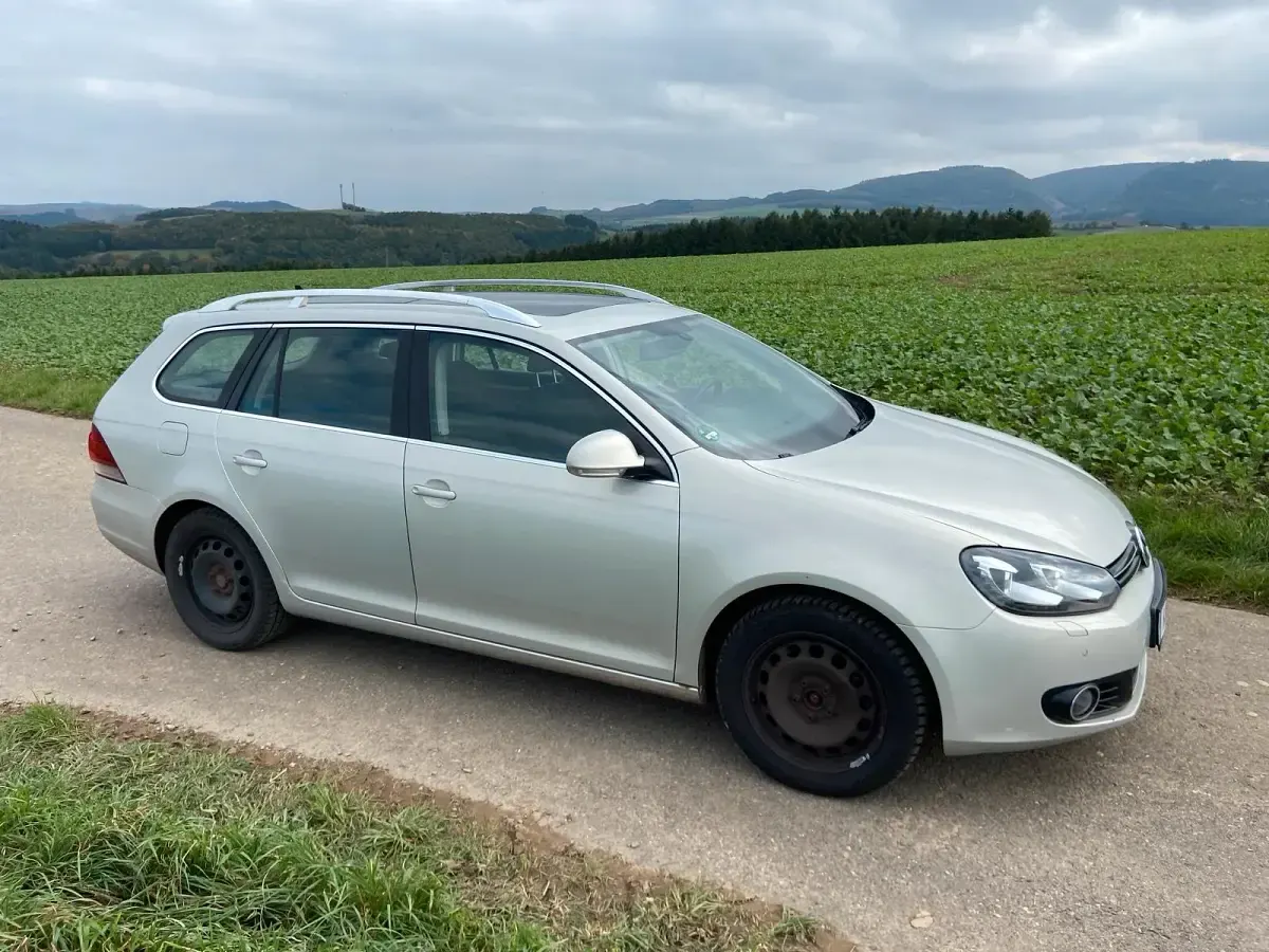 Gebraucht VW Golf VI Highline 160 PS (117 kW) 2011 Grau Kleinwagen