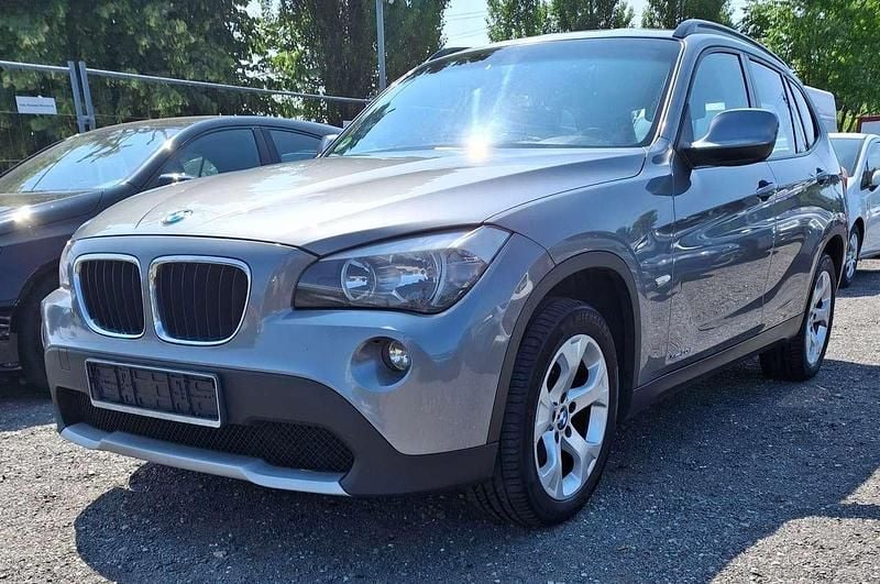 Gebraucht BMW X1 177 PS (130 kW) 2011 Spacegrau SUV