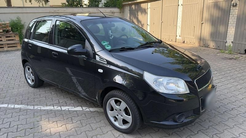 Gebraucht Chevrolet Aveo LS 84 PS (61 kW) 2010 Schwarz Limousine