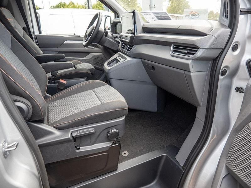 Gebraucht VW T7 Life 150 PS (110 kW) 2025 Light grey Van