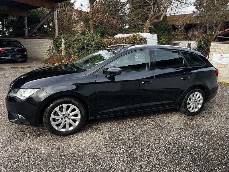 Gebraucht Seat Leon ST Style 140 PS (102 kW) 2014 Schwarz Kombi