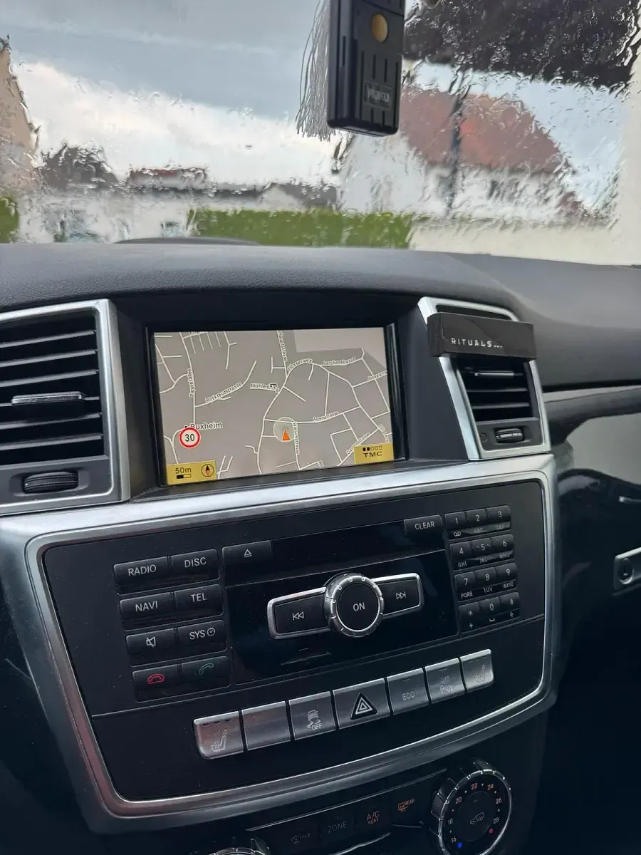 Gebraucht Mercedes ML350 258 PS (189 kW) 2012 Weiß SUV