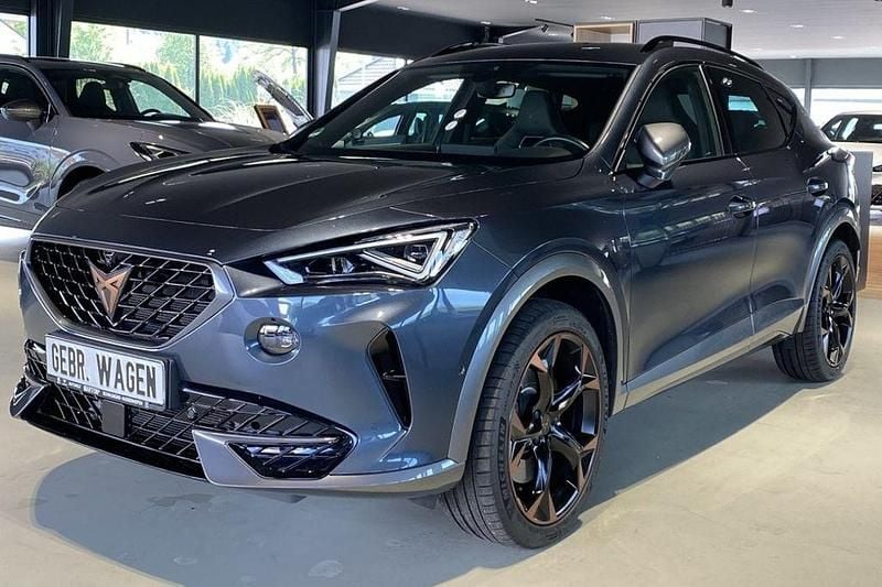 Magnetic grau Gebraucht 2024 Cupra Formentor VZ SUV | 39.990 € (Fairer Preis) - Bild 1/4