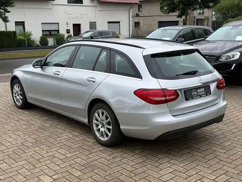 Gebraucht Mercedes C220 170 PS (125 kW) 2018 Silber Limousine