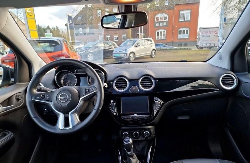 Gebraucht Opel Adam Glam 87 PS (63 kW) 2018 Schwarz Kleinwagen