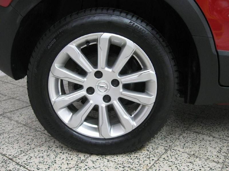 Gebraucht Opel Crossland Elegance 131 PS (96 kW) 2024 Rot SUV