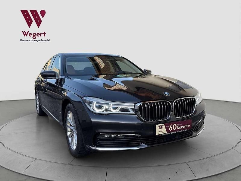 Gebraucht BMW 740 320 PS (235 kW) 2019 Grau Limousine