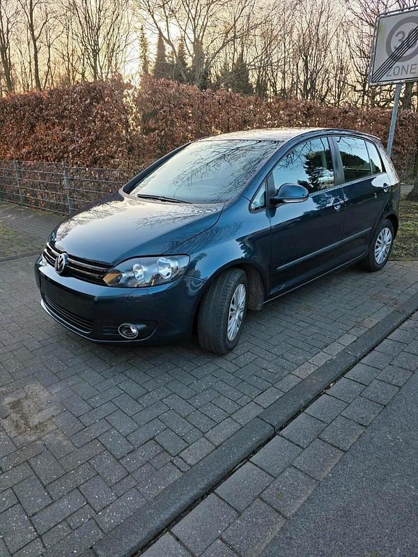 Gebraucht VW Golf VI Trendline 105 PS (77 kW) 2010 Andere farben Kleinwagen