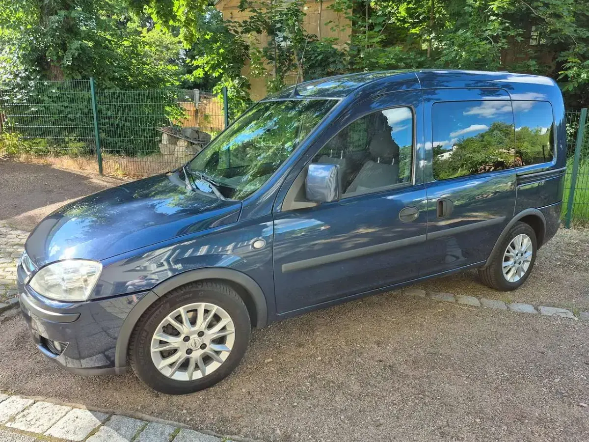 Gebraucht Opel Combo Business 75 PS (55 kW) 2012 Blau Van / Kleinbus