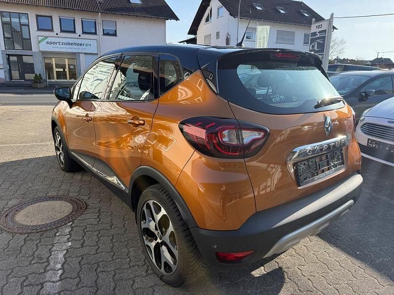 Gebraucht Renault Captur Intens 118 PS (86 kW) 2018 Braun SUV