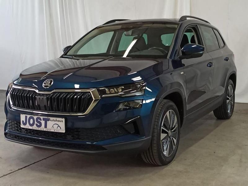 Lavablau metallic Gebraucht 2023 Skoda Karoq Tour SUV | 27.950 € (Etwas zu teuer) - Bild 1/4