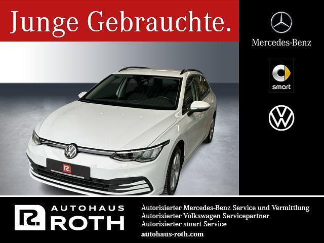 Gebraucht VW Golf VIII Life 131 PS (96 kW) 2022 Pure white Kombi