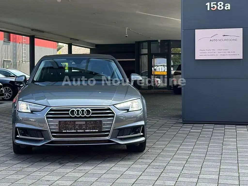 Używany Audi A4 S-Line 190 KM (139 kW) 2019 Szary Sedan/Limuzyna