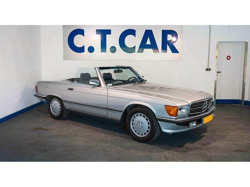 Gebraucht Mercedes 560 227 PS (166 kW) 1989 Grau Cabrio