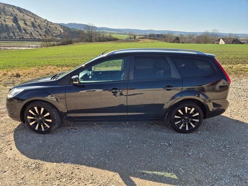 Gebraucht Ford Focus 116 PS (85 kW) 2009 Schwarz Kombi