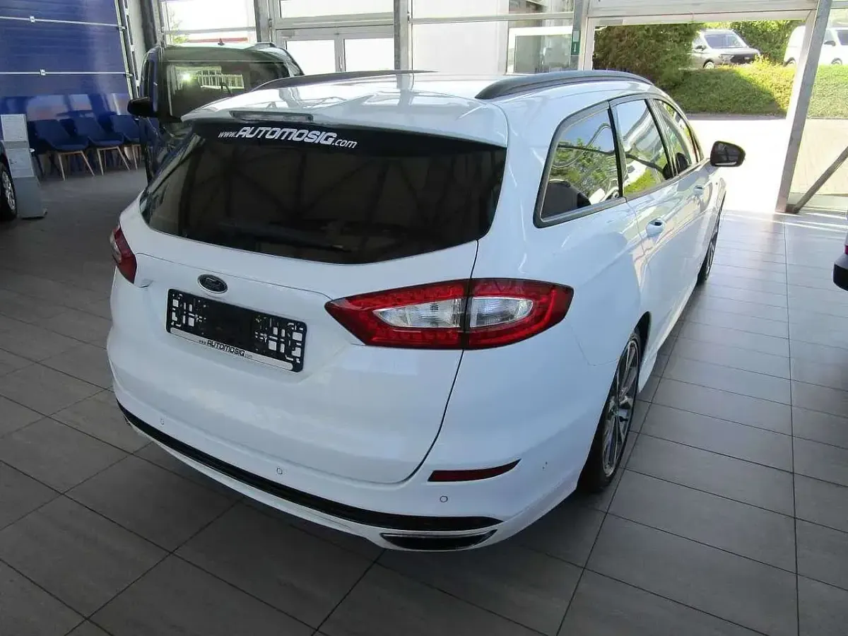 Używany Ford Mondeo ST-Line 203 KM (149 kW) 2017 Biały Kombi