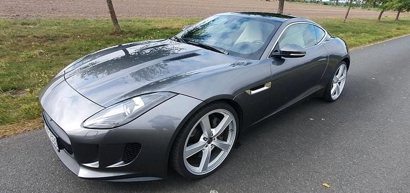 Grau Gebraucht 2015 Jaguar F-Type Coupé | 36.900 € (Guter Preis) - Bild 1/4