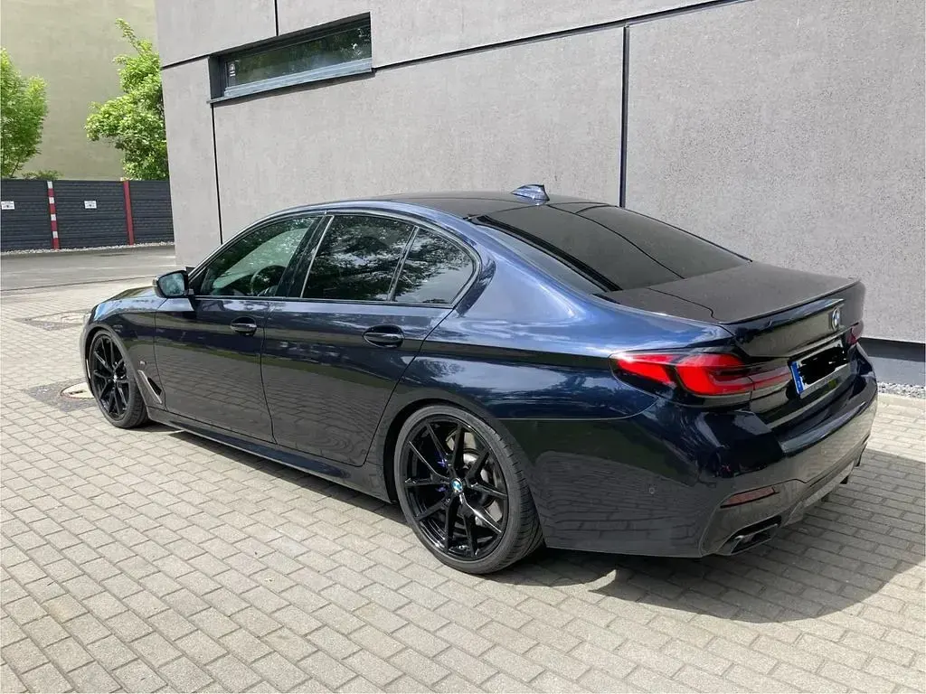 Gebraucht BMW M550 Performance 530 PS (389 kW) 2022 Limousine