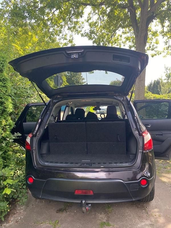 Schwarz Gebraucht 2012 Nissan Qashqai +2 SUV | 8.000 € (Fairer Preis) - Bild 1/4