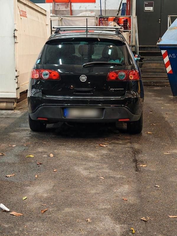 Gebraucht Fiat Croma Emotion 150 PS (110 kW) 2009 Schwarz Kombi