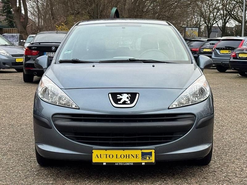 Gebraucht Peugeot 207 Tendance 73 PS (53 kW) 2007 Grau Kleinwagen