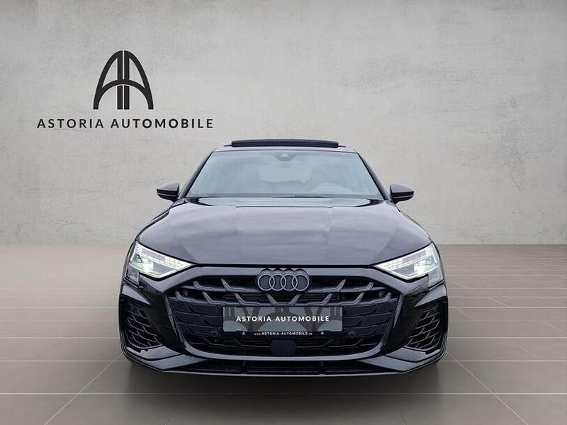 Gebraucht Audi S3 Ambiente 333 PS (244 kW) 2025 Weiß Limousine