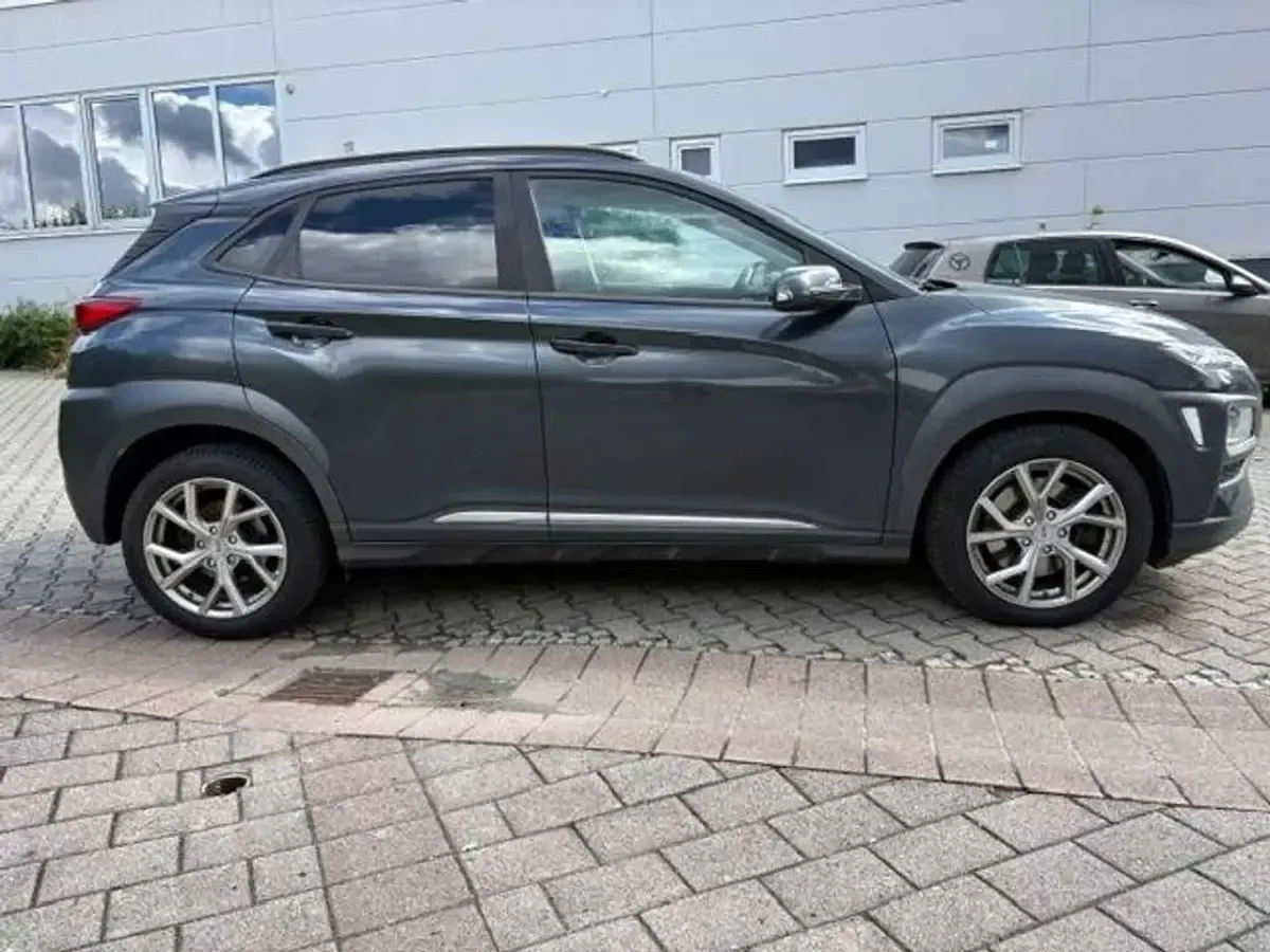 Gebraucht Hyundai Kona Premium 177 PS (130 kW) 2019 Dark knight / mic SUV