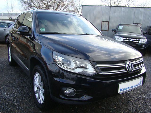 Gebraucht VW Tiguan Style 140 PS (102 kW) 2013 Schwarz metallic SUV
