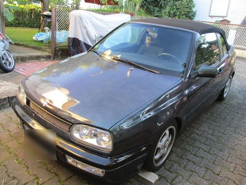 Gebraucht VW Golf Cabriolet 90 PS (66 kW) 1995 Grün Cabrio