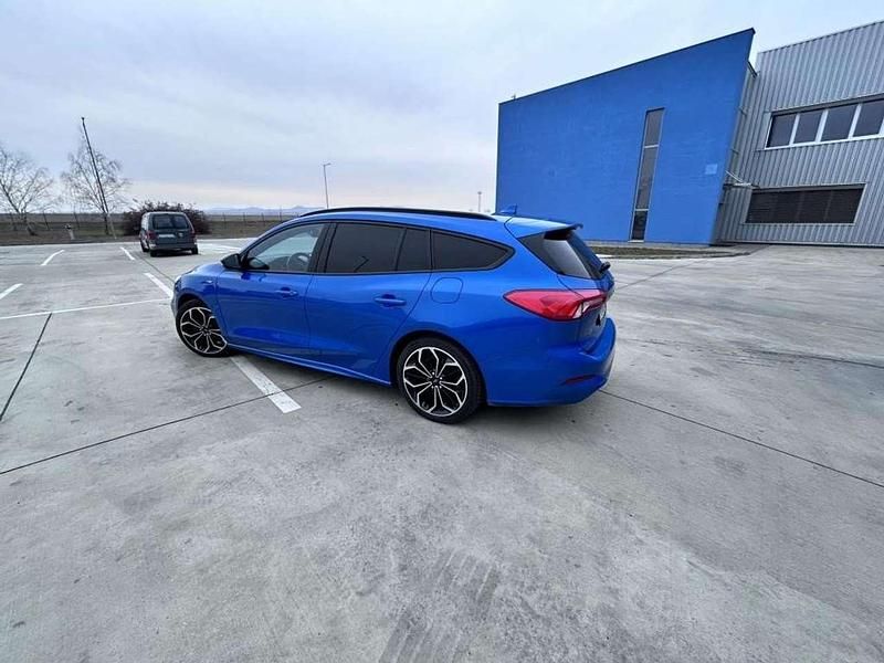 Używany Ford Focus ST-Line 150 KM (110 kW) 2020 Niebieski Kombi