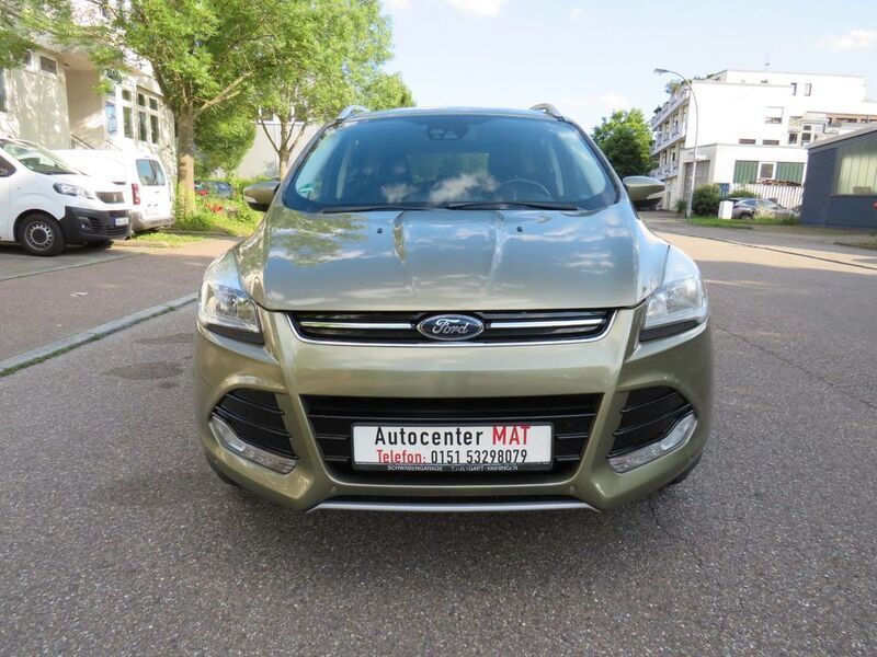 Gebraucht Ford Kuga Titanium 140 PS (102 kW) 2013 Grün SUV