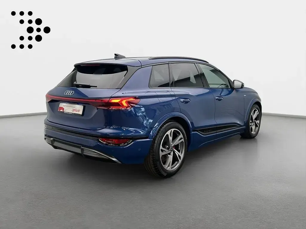 Gebraucht Audi Q6 e-tron S-Line 225 kW (306 PS) 2025 Ascariblau metallic SUV