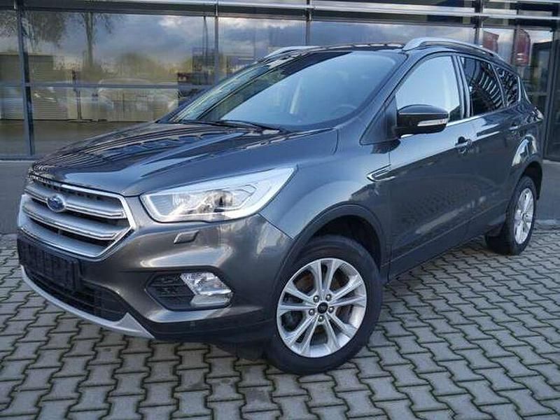 Gebraucht Ford Kuga Titanium 150 PS (110 kW) 2019 Magneticgrau (metallic) SUV