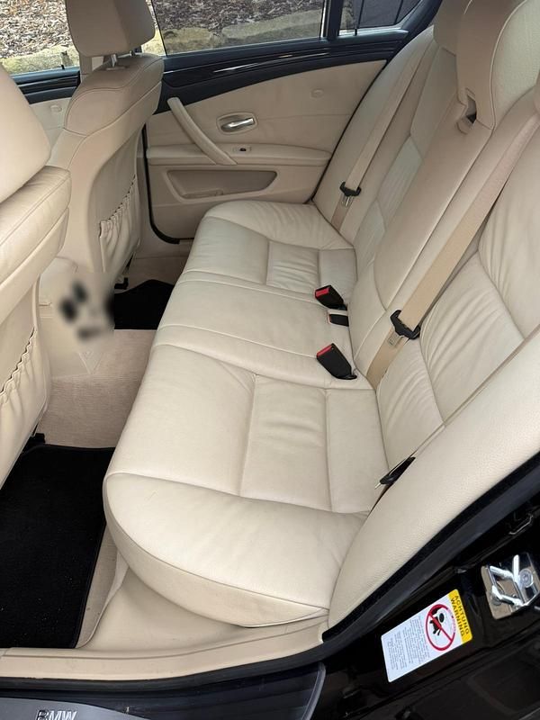 Gebraucht BMW 530 218 PS (160 kW) 2007 Schwarz Limousine