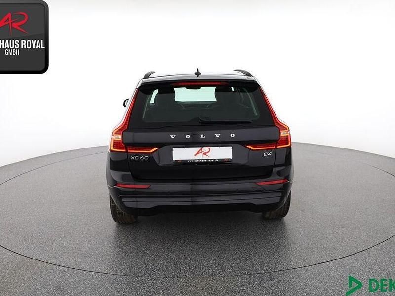 Gebraucht Volvo XC60 197 PS (144 kW) 2022 Schwarz SUV