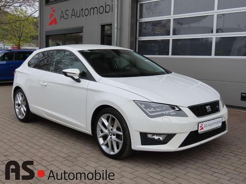 Gebraucht Seat Leon FR 184 PS (135 kW) 2015 Candy weiss Coupé